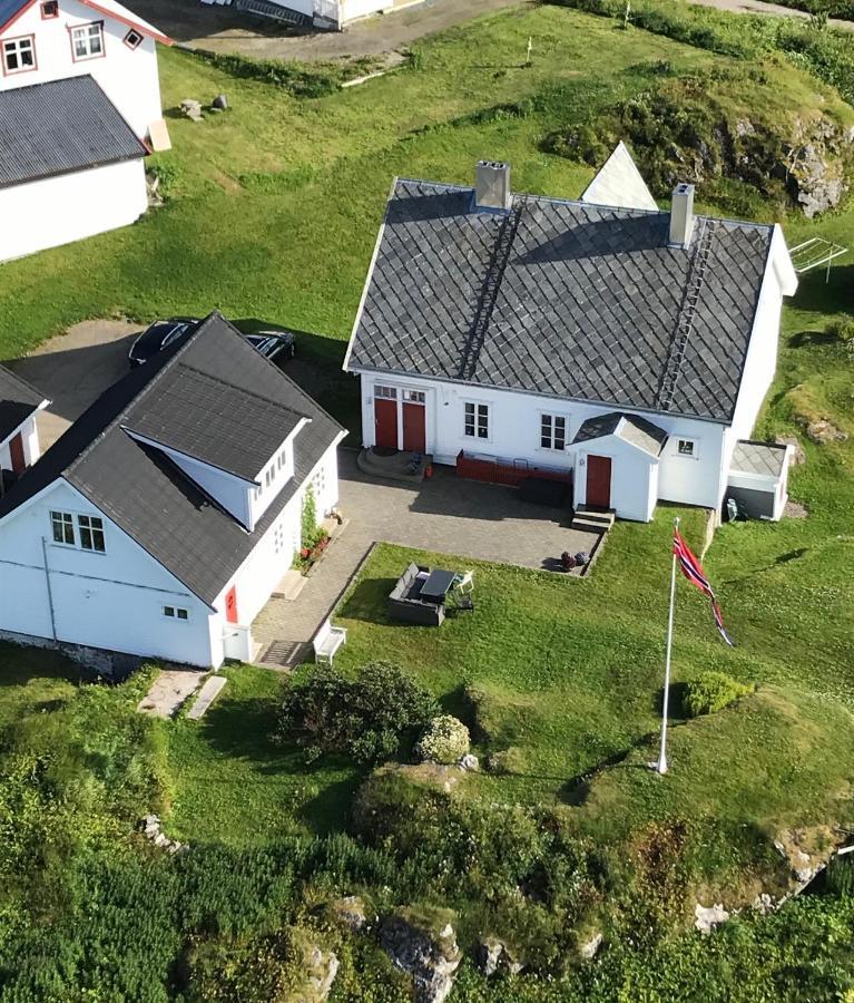 Den Gamle Fyrmesterboligen Andenes Extérieur photo