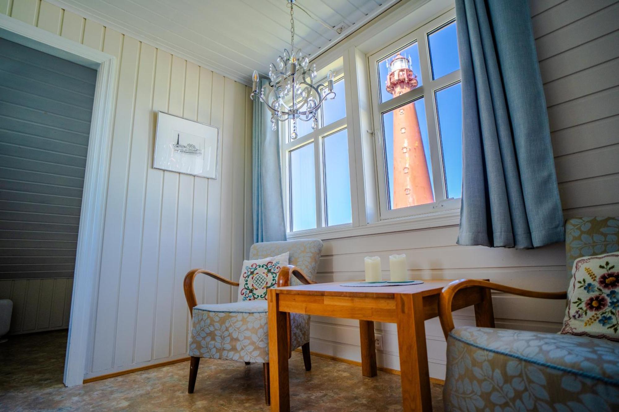 Den Gamle Fyrmesterboligen Andenes Extérieur photo